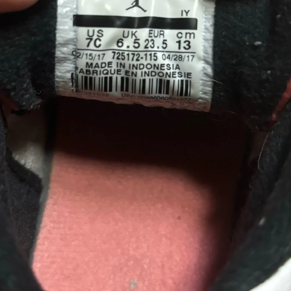 Air Jordan V5 Retro Sunblush Sneakers‎ Toddler 7C White Black